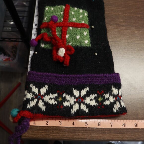 Handmade Wool Christmas Stocking Fair Colorful Isle Present Snowflake Santa - Picture 10 of 15